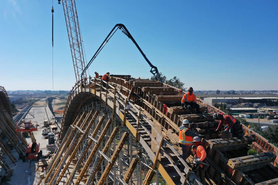 900x600 Cedar Viaduct