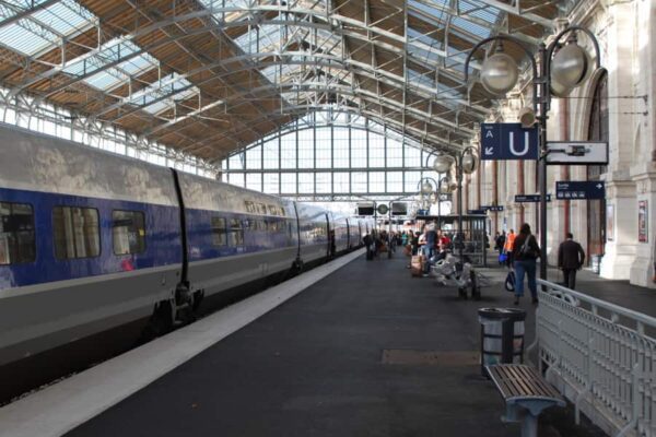 La Rochelle station interior