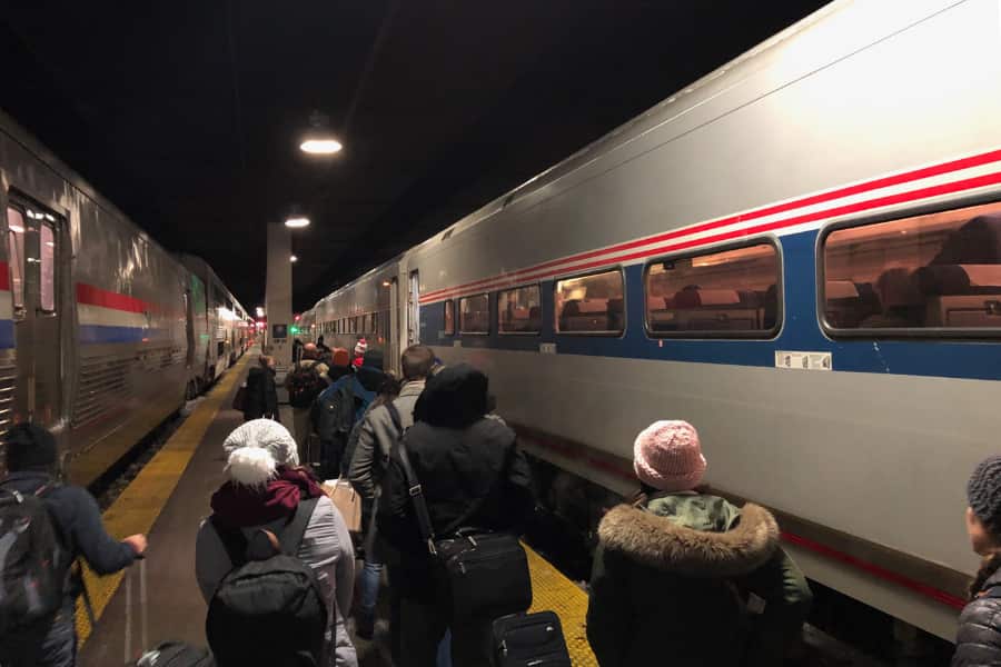900x600 Union Station Platform