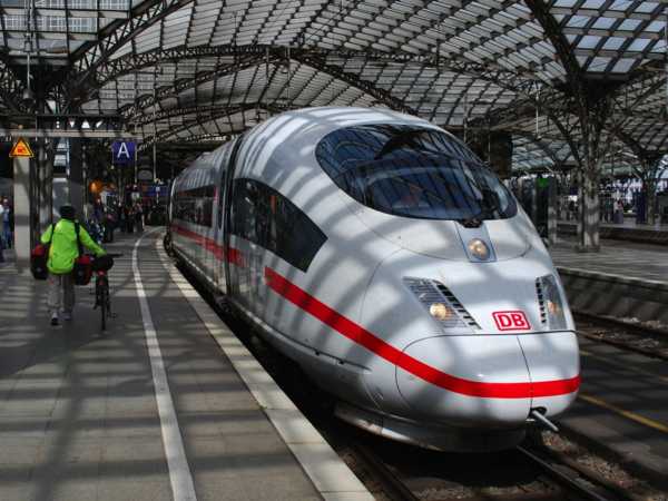 db_at_station