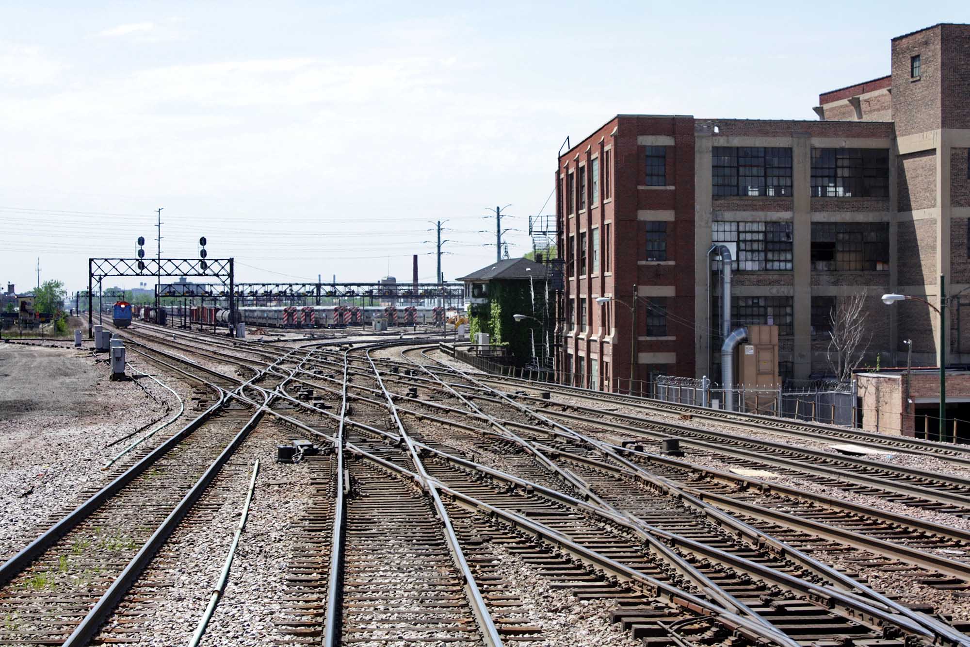 metra a2 interlocking by railsr4me flickr cc