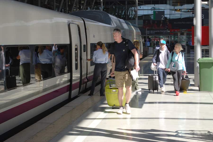 People On Ave Platform