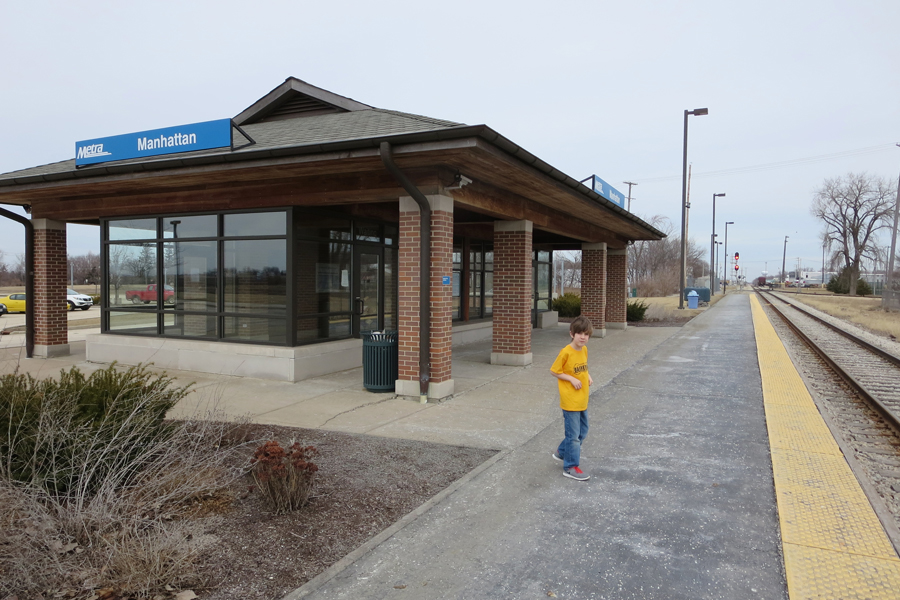 The Manhattan IL railroad station 