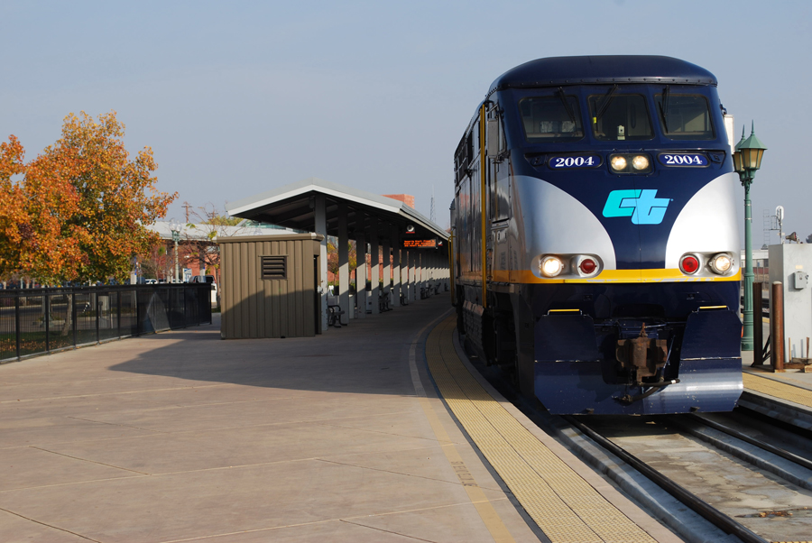 San_Joaquin_Bakersfield_Harnish_900x600