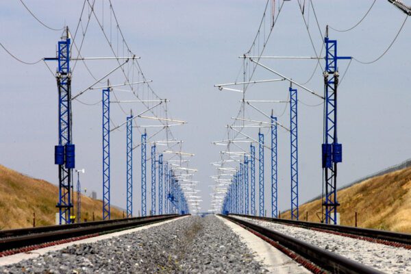 How California Overcame a Major Barrier to Rail Electrification