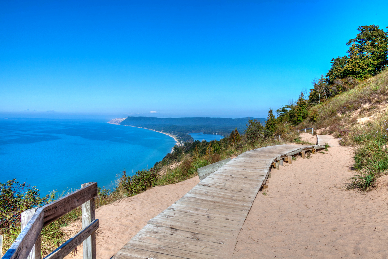 900x600 A walkway along the top of a sand dune at Sleeping Bear State Park.