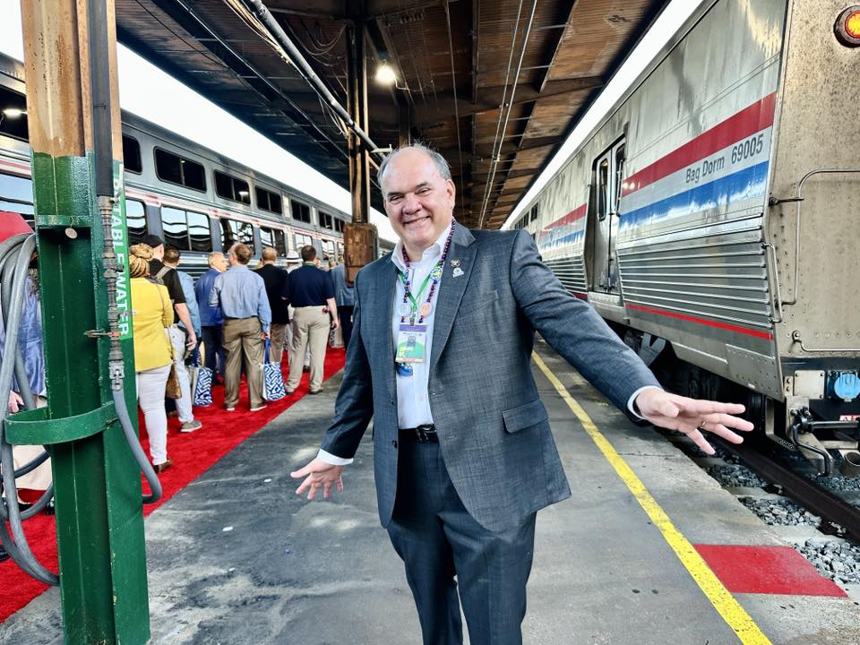 National Passenger Rail Policy Left to Local Volunteers